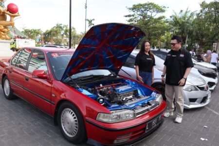 Honda Culture Indonesia Vol. 2 ‘Menyala’ di Surabaya: Ribuan Komunitas Meriahkan City Rolling ke Landmark Kota Pahlawan Foto BeritaJatim.com