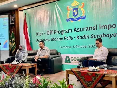 Kolaborasi Kadin Surabaya & Goesaff, Luncurkan Layanan Asuransi Impor Demi Kepatuhan Bisnis Foto BeritaJatim.com