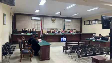 Terlibat Kasus Korupsi Dana PKBM, Dua Mantan Staf Disdikbud Pasuruan Dituntut Hukuman Berat Foto BeritaJatim.com