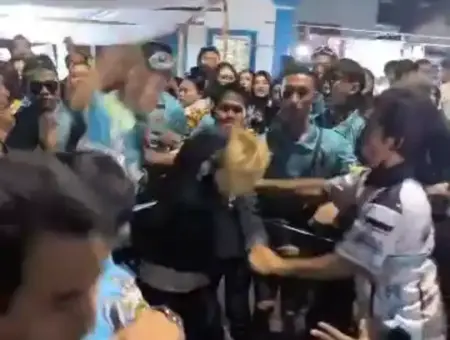 Pemuda Bikin Onar di Karnaval Sound Oro-Ombokulon, Diamankan Panitia dan Polisi Foto BeritaJatim.com