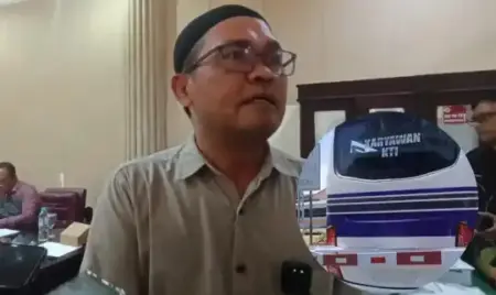 Kendaraan Trabas Perlintasan Kereta, DPRD Kota Probolinggo Soroti Pengawasan Foto BeritaJatim.com