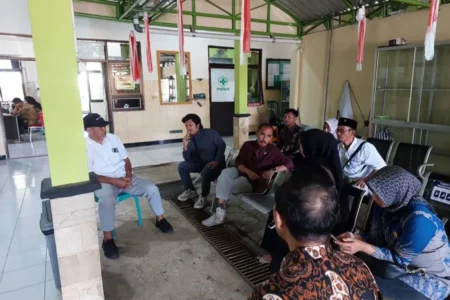 Siswa SMKN 1 Sine Ngawi Pulih dari Keracunan, DPRD Nilai Lebih Baik MBG Dikelola Sekolah Foto BeritaJatim.com