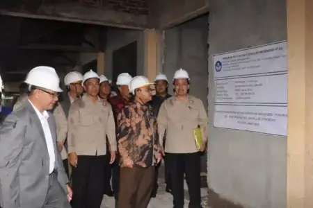 Kadindik Jatim: Revitalisasi Sekolah Wajib Dibarengi Perubahan Budaya Kerja Foto BeritaJatim.com