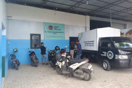 Korban Keracunan MBG di SMPN 1 Boyolangu Bertambah Jadi 61 Siswa, Dinkes Ambil Sampel Makanan Foto BeritaJatim.com