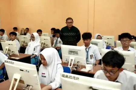 Kadindik Jatim: Hasil TKA Nasional Jadi Validator Nilai Rapor SNBP Foto BeritaJatim.com