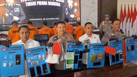 Polres Mojokerto Kota Gagalkan Peredaran Narkoba Senilai Rp1,3 miliar Selama Agustus–Oktober 2025 Foto BeritaJatim.com