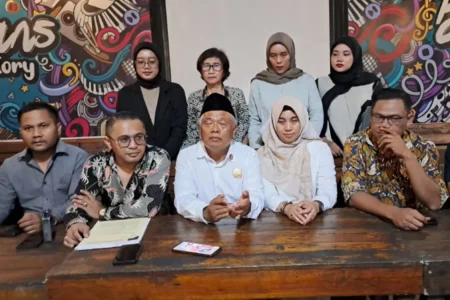 Yai Mim Penuhi Panggilan Polisi Soal Laporan Pencemaran Nama Baik Foto BeritaJatim.com