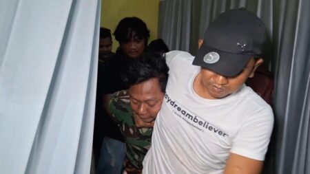 Kepala Desa dan Dua Orang Terluka Akibat Amukan Pria di Ngawi Foto BeritaJatim.com
