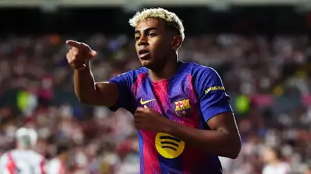 Real Madrid vs FC Barcelona; Antara Pembuktian dan Bumerang Si Mulut Besar Foto BeritaJatim.com