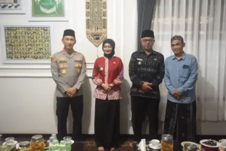 Mbak Wali Apresiasi Peran Pondok Pesantren dalam Membangun Kota Kediri Foto BeritaJatim.com