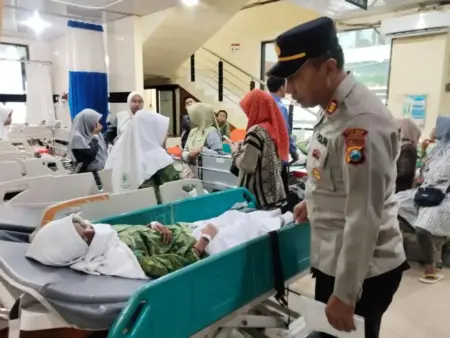 Polres Malang Selidiki Penyebab Dugaan Keracunan Siswa dan Guru MTs Al Khalifah Usai Santap MBG Foto BeritaJatim.com