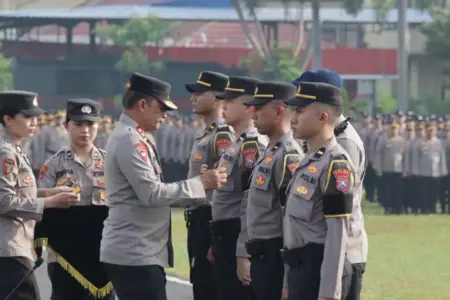 Polda Jatim Lepas 79 Personel Pamapta untuk Perkuat Pelayanan Publik di Jajaran Polres Foto BeritaJatim.com