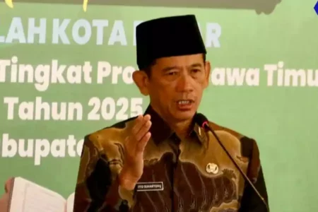 Manuver Sekda Kota Blitar Mendaftar ke Kabupaten Dikecam Keras Pimpinan DPRD Foto BeritaJatim.com