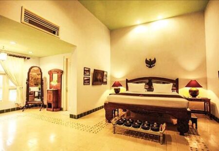 Mengintip ‘Sang Fajar Suite’ Blitar, Kamar Sejarah Langganan Megawati Saat Ziarah Bung Karno Foto BeritaJatim.com