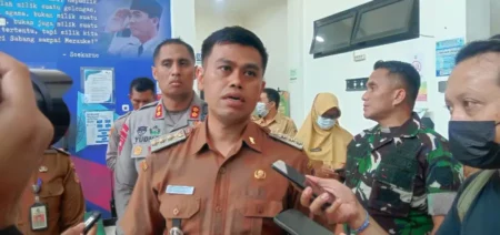 APBD Dipotong Rp114 Miliar, Wali Kota Blitar Minta Seluruh ASN “Puasa” Foto BeritaJatim.com