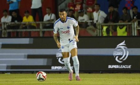Resmi Mundur, Paulinho Sampaikan Pesan Haru untuk Aremania Foto BeritaJatim.com