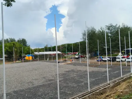 Gumbira Park: Lahan Bekas Tambang yang Kini Jadi Destinasi Rileks dan Fun di Gresik Foto BeritaJatim.com