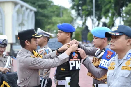 Operasi Zebra Semeru 2025 di Gresik Resmi Digelar, 7 Pelanggaran Jadi Fokus Utamanya Foto BeritaJatim.com