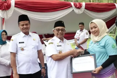 Blitar Prioritaskan DBHCHT Rp15,2 M untuk Iuran BPJS Warga Miskin Foto BeritaJatim.com
