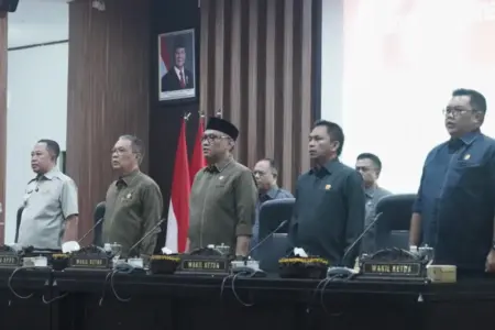 PDAM Bertransformasi Jadi Perumda Ijen Tirta, DPRD Bondowoso Tekankan Profesionalisme dan Setoran PAD Foto BeritaJatim.com