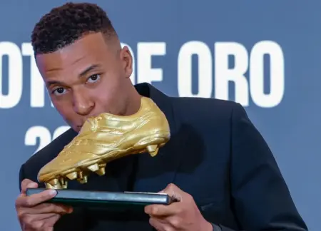 Kylian Mbappe Raih Golden Boot, Bidik Ballon d’Or Tahun Depan Foto BeritaJatim.com