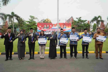Wali Kota Mojokero Ajak Warga Teladani Semangat Perjuangan Para Pahlawan Foto BeritaJatim.com
