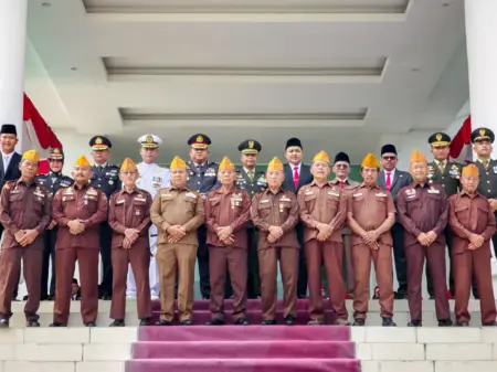 Pemkab Pasuruan Beri Tali Asih untuk Veteran, Bupati Ajak Generasi Muda Teladani Semangat Juang Pahlawan Foto BeritaJatim.com