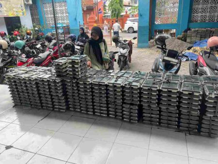 Menu MBG Dikembalikan! Sekolah di Mojokerto Protes Makanan Bau Kecut Foto BeritaJatim.com