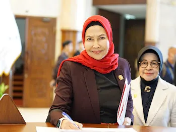 Fraksi PDIP Yakin Bandara Jember dan Dhoho Kediri Dongkrak Ekonomi Jatim Foto BeritaJatim.com