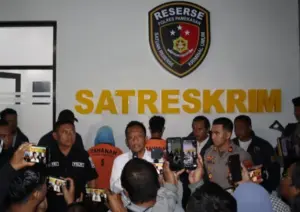 Polisi Tangkap Tersangka Kasus Lesong Dhaja Pamekasan, Ini Motifnya Foto BeritaJatim.com