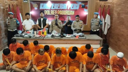 Polres Pasuruan Ungkap 104 Kasus dalam 12 Hari, Operasi Sikat Semeru 2025 Pecahkan Rekor Foto BeritaJatim.com