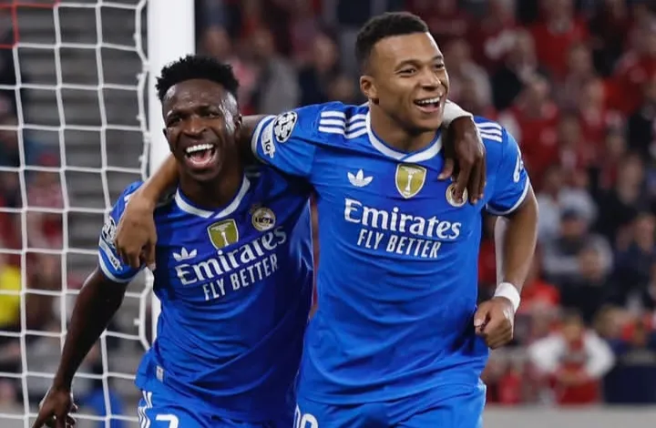 Kylian Mbappe Redakan Konflik antara Xabi Alonso dan Vinicius Junior Foto BeritaJatim.com