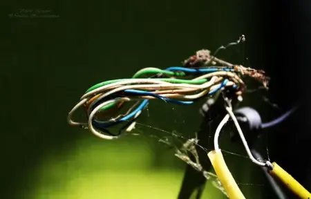 Pemkot Surabaya Gelar Sayembara Warga Cegah Pencurian Kabel PJU Foto BeritaJatim.com