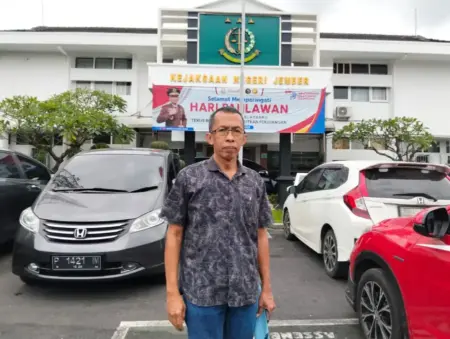 Kasus BBM Ilegal di Jember Belum Ada Perkembangan, Polisi Diminta Bertindak Tegas Foto BeritaJatim.com