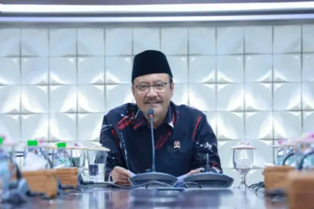 Mensos Gus Ipul Tutup Diklat Calon Kepala Sekolah Rakyat, Tekankan Aksi Nyata Foto BeritaJatim.com