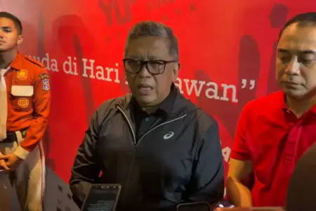 PDIP Tegas Tolak Wacana Gelar Pahlawan untuk Mantan Presiden Soeharto Foto BeritaJatim.com