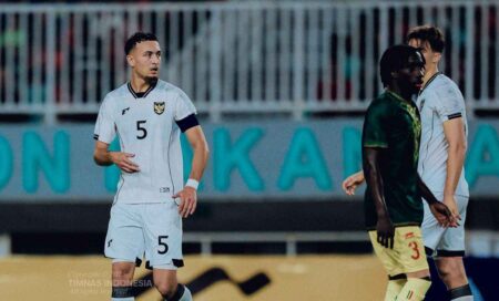 Indra Sjafri Tegaskan Pemain Abroad Belum Pasti Main di SEA Games 2025 Foto BeritaJatim.com