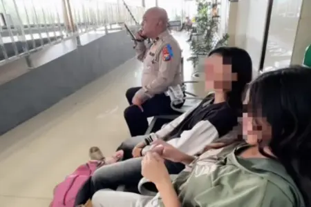 Dua Anak Perempuan Dibawah Umur Diselamatkan Polisi Mojokerto Foto BeritaJatim.com