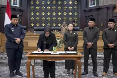 DPRD Kota Mojokerto Setujui APBD 2026, Pemkot Siap Ajukan Evaluasi ke Gubernur Jatim Foto BeritaJatim.com