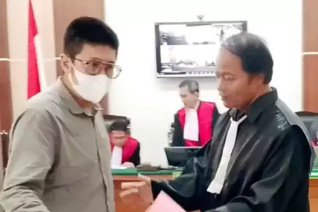 Aniaya Istri Berulang hingga Trauma, Alvirdo Terancam Hukuman 15 Tahun Penjara Foto BeritaJatim.com