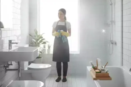 Biar Nggak Capek Bersihin Kamar Mandi, Coba 6 Cara Simpel Ini Biar Tetap Kinclong! Foto BeritaJatim.com