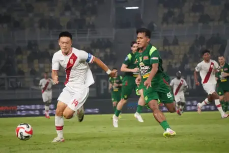 Persebaya Beri Kesempatan Pemain Muda dari Akademi, Eduardo Perez: Mereka Punya Kualitas Foto BeritaJatim.com
