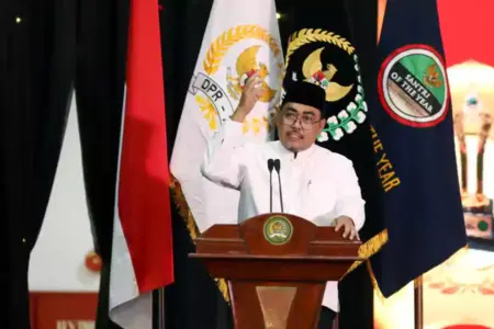 Jadi Pahlawan Nasional, Gus Dur dan Syaikhona Kholil Berjasa Besar pada Keagamaan dan Kemanusian Foto BeritaJatim.com