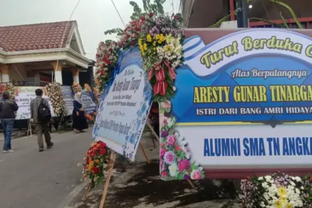 Istri Pegawai Pajak Manokwari Korban Mutilasi Dimakamkan di Blitar Petang Ini Foto BeritaJatim.com