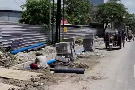 Tujuh Kilometer Pipa PDAM Seputar Perkotaan Bojonegoro Rusak, 422 Meter Sudah Diperbaiki Foto BeritaJatim.com