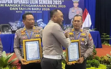 Berkah Gandeng Gus Iqdam, Polres Blitar Kota Raih Penghargaan dari Polda Jatim Foto BeritaJatim.com