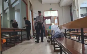 Gereja di Kota Malang Disterilisasi untuk Persiapan Perayaan Natal Foto BeritaJatim.com