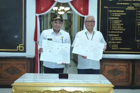 Sampang Hibahkan Tanah, BULOG Bangun Infrastruktur Pasca Panen Pertama di Madura Foto BeritaJatim.com