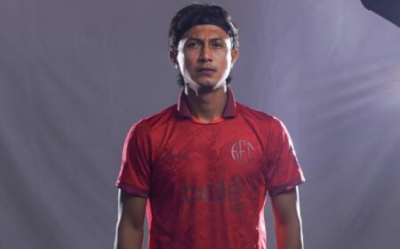 Jersey Ketiga Arema FC Diluncurkan di Penghujung 2025 Foto BeritaJatim.com
