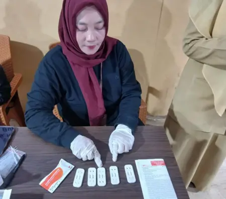 Mayoritas Penderita HIV di Gresik Didominasi Usia Produktif Foto BeritaJatim.com